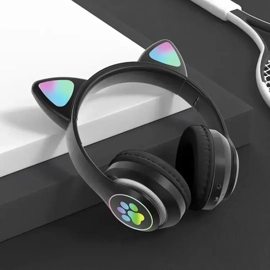 LumiKitty GlowCat Wireless LED Headphones